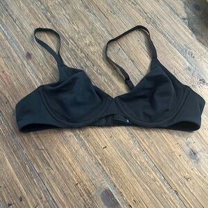 Skims Womens Underwire Bra size 36A